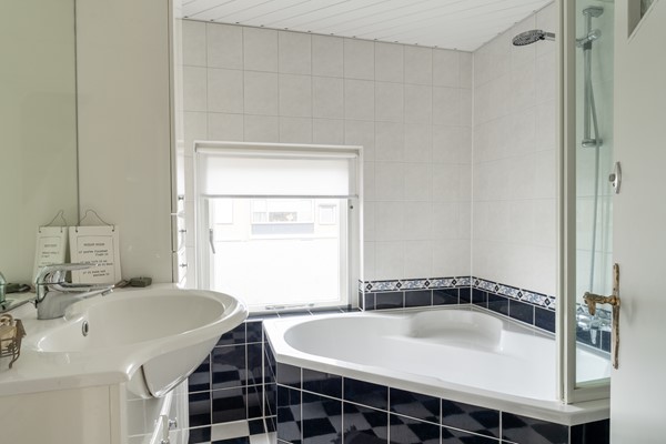 Medium property photo - Dokter Slotstraat 1, 2957 AJ Nieuw-Lekkerland